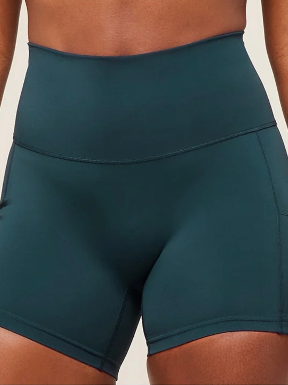 Gymshark Legacy Logo Tight Shorts
Deep Petrol Blue | XS